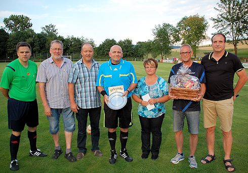 olt thomas ehrung 500spiele wochenturnier2014 startseite