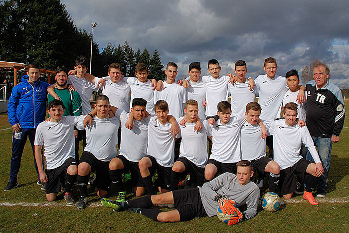 b mannschaft maerz2017 klein